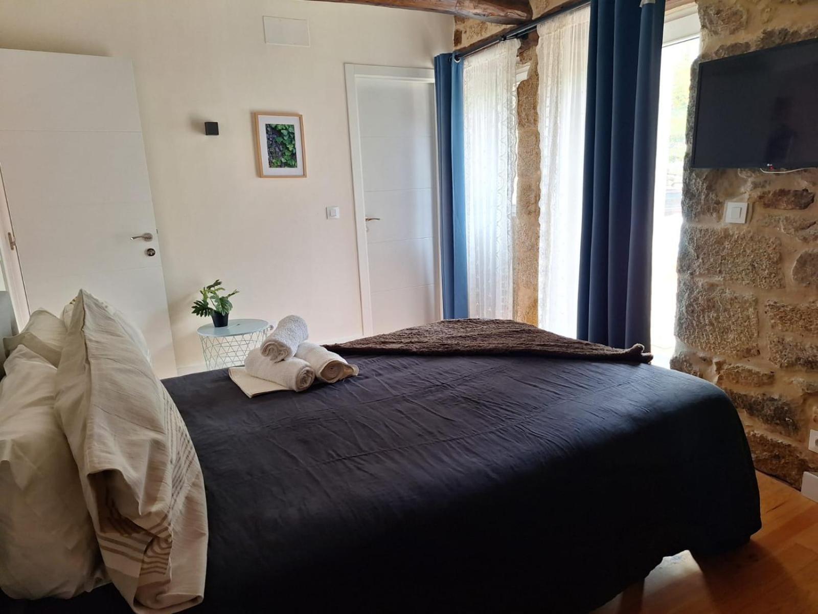 Pension O Corazon Da Ribeira Sacra La Teijeira Luaran gambar
